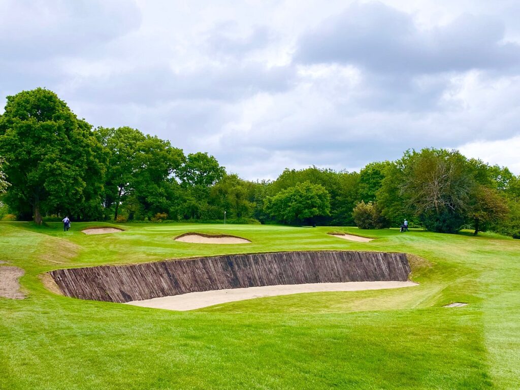 Buckinghamshire golf tour